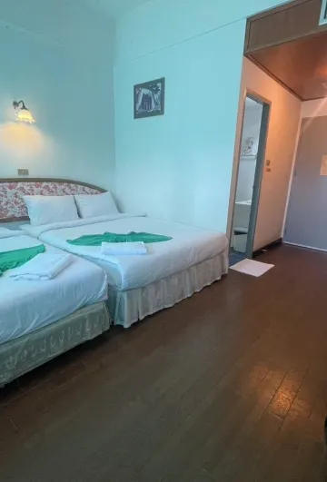 ห้องพรีเมียมเตียงใหญ่หรือเตียงแฝด