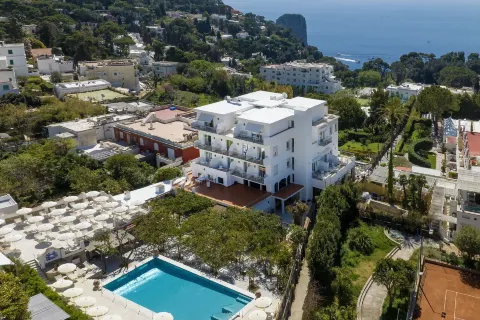 Hotel Syrene
