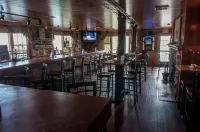 Camelot Restaurant & Inn Hotels in South Abington Township