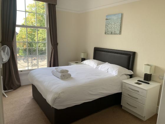 The Lawns Guest House