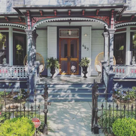 The Hugh Boutique B&B