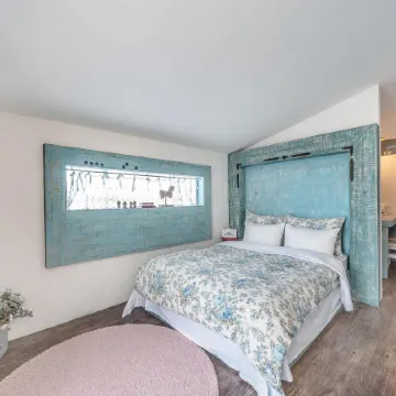 Ganghwa Vintage Box Pension