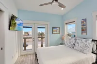 Hesed Beach Cottage by Pristine Properties Vacation Rentals