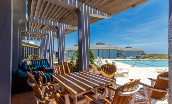 Ocean View Optional Golf Cart Sleeps 6