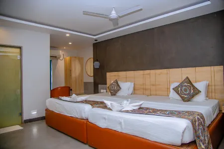 Hotel  Prabhupada Отели рядом с достопримечательностью «Храм Джаганнатхи в Пури»