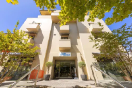 Club Wyndham Perth, Trademark Collection by Wyndham Hotels near Scitech