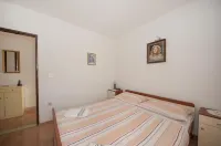 Apartments Mira - 3-Star