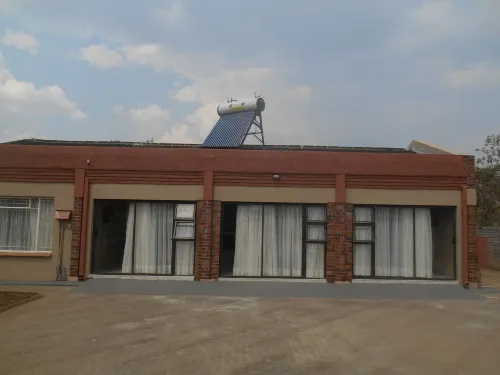 Pebble Rock Lodge Hotels in Bulawayo