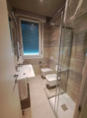 瑪里納羅米亞2 分體行政公寓