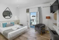 Oasis Hotel Отели в г. Санторини