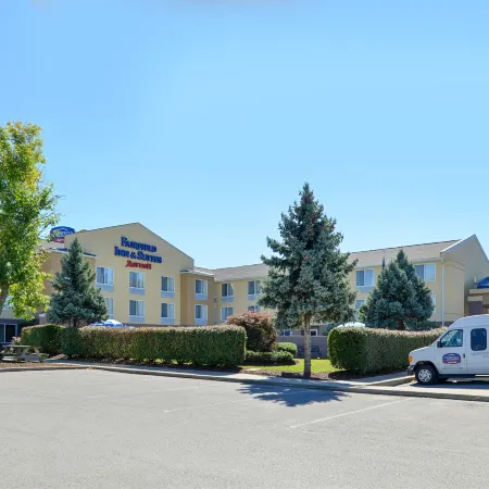 Fairfield Inn & Suites Lexington Georgetown/College Inn