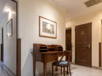 Hotiday Room Collection - Palermo Politeama Hotels near Borgo Vecchio
