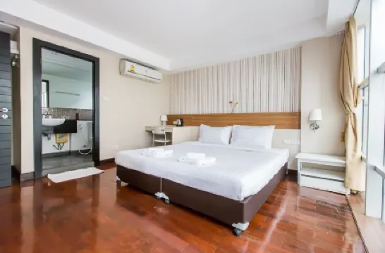 Snooze Hotel Thonglor Bangkok