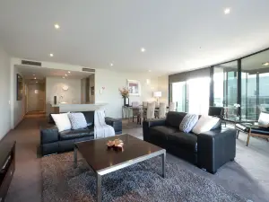 Acd Apartments