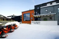 Svalbard Hotell | Polfareren Hotels in 