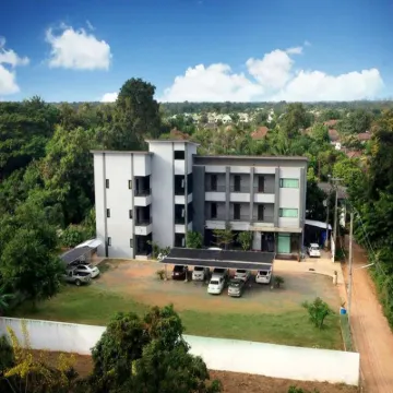 House 945 Hotels near Phrathat Kham Kaen