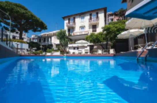 Coccodrillo Hotel & appartamenti - Varazze