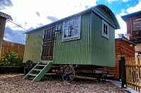Stonehenge Inn & Shepherd's Huts