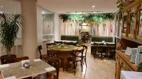 Atlantic Palace Family Inn - Apartments