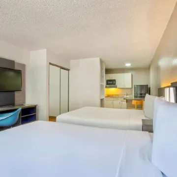 Studio 6 Extended Stay - Austin, TX - Midtown