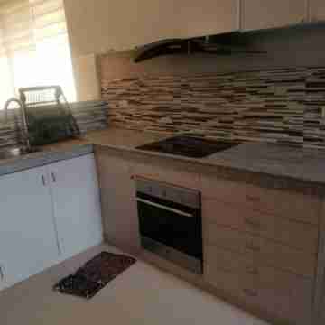 Villa - Sleeps 10 - Communal Pool - Parking Rooms