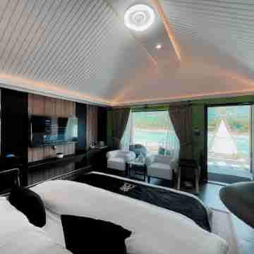 IYI LUXURY INN Rooms