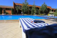 Yaya Africa Athletics Village - Pools