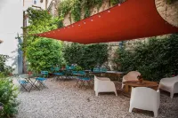 Borgo Vergini Garden B&B Hotel a Stella (Rione Sanità)