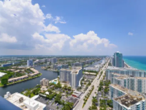 Luxury Miami Condos – Ocean & City Views Hotels in Hallandale Beach