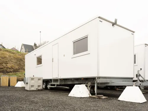 Container Rental - 3Br