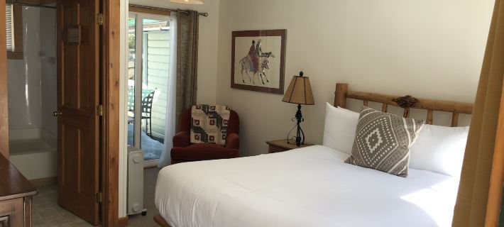 Redstone Cliffs Lodge Hotels in Pitkin County
