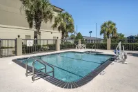 莫比爾舒適全套房飯店