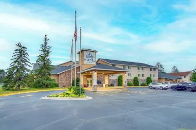 The Hotel Bemidji Hotels near Paul Bunyan Mall