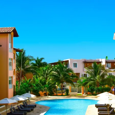 Los Flamencos Aparthotel Beach Club