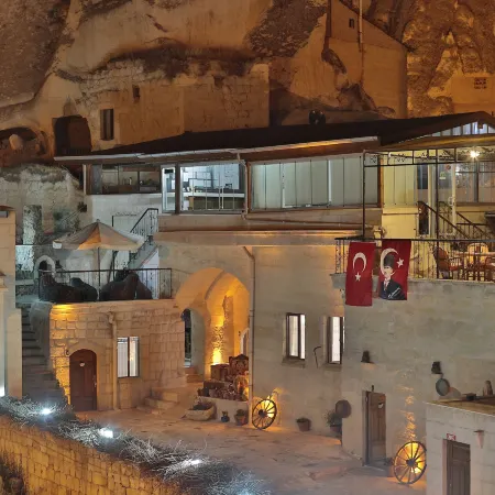 View Cave Hotel