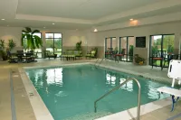 Hampton Inn Springfield Southeast - Pools