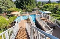 3 Bed Private Villa in Wine Country with Pool + Hot Tub Hôtels à : 
