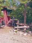 Cozy Cottage Cabin with Wood Burning Fireplace - Pet Friendly! Charming Updates!