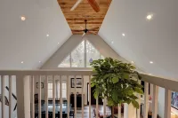 Luxury 4BR Townhouse with Hot Tub, Fireplace, Deck & Game Room in Conway, NH