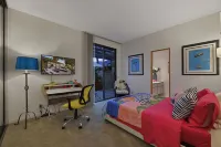 Mountain View Retreat in Palm Springs - Apartments