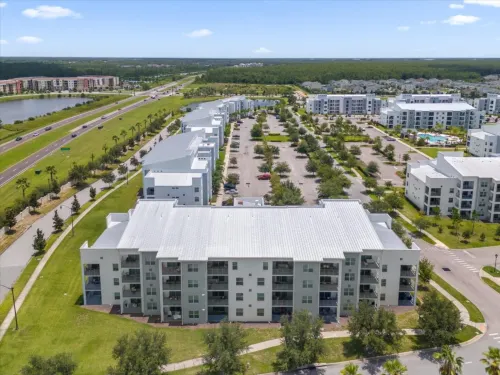 Spa, Pool, Waterslides and Fitness Center - Elegant Resort Oasis Hotels in Osceola County