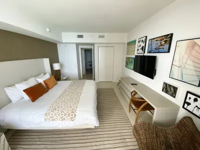 Seaside Retreat - Beachfront Haven with Resort Amenities Hôtels à proximité de l'Aéroport international de Fort Lauderdale-Hollywood