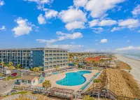 Private Balcony and Resort Amenities - Gorgeous Ocean View Retreat Hotel a Surfside Beach