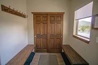 Expansive Mountain Views and Pool Table - Stunning New Escape