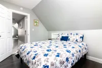 Cozy Micro Suite - Full Kitchen, Wifi, Air Conditioning