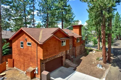 Lake Views and Mountain Luxury Lx66 Hotels in der Nähe von Full Access Tahoe