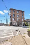 3 Bdrm 3 Full Bath Tower View walk up