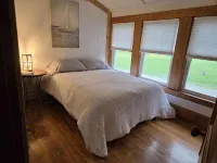 Picturesque Harbor Views - Retreat with Large Deck & Games Hotels in South Thomaston