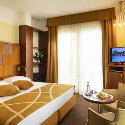 Color Hotel Style, Design & Gourmet Rooms