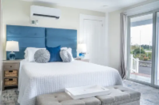 935 Ocean, a Beachside Inn